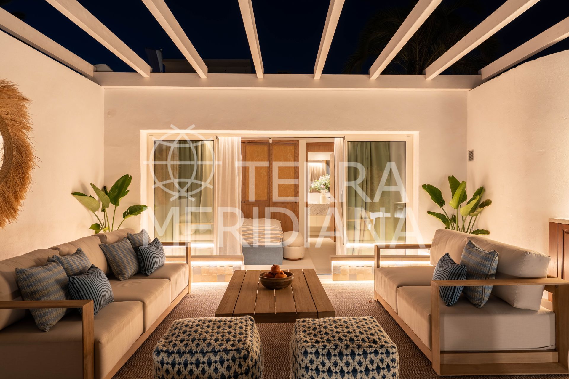 Semi Detached House in Marbella Golden Mile, Marbella