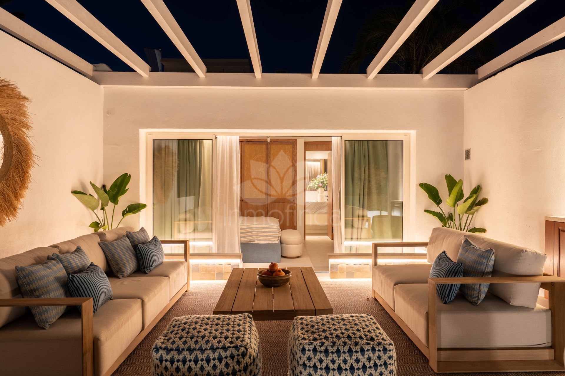 Semi Detached House in Marbella Golden Mile, Marbella
