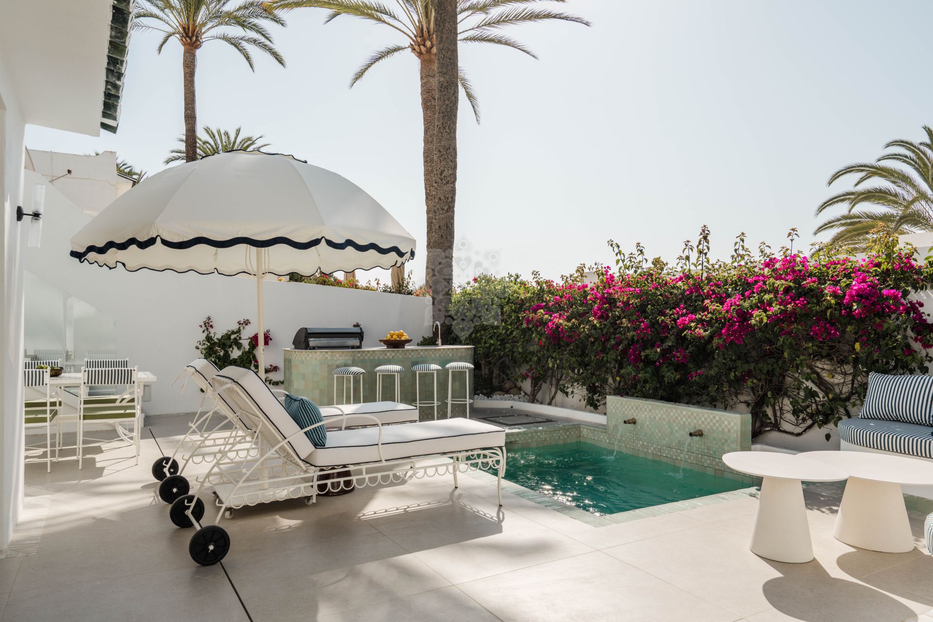 Semi Detached House in Marbella Golden Mile, Marbella