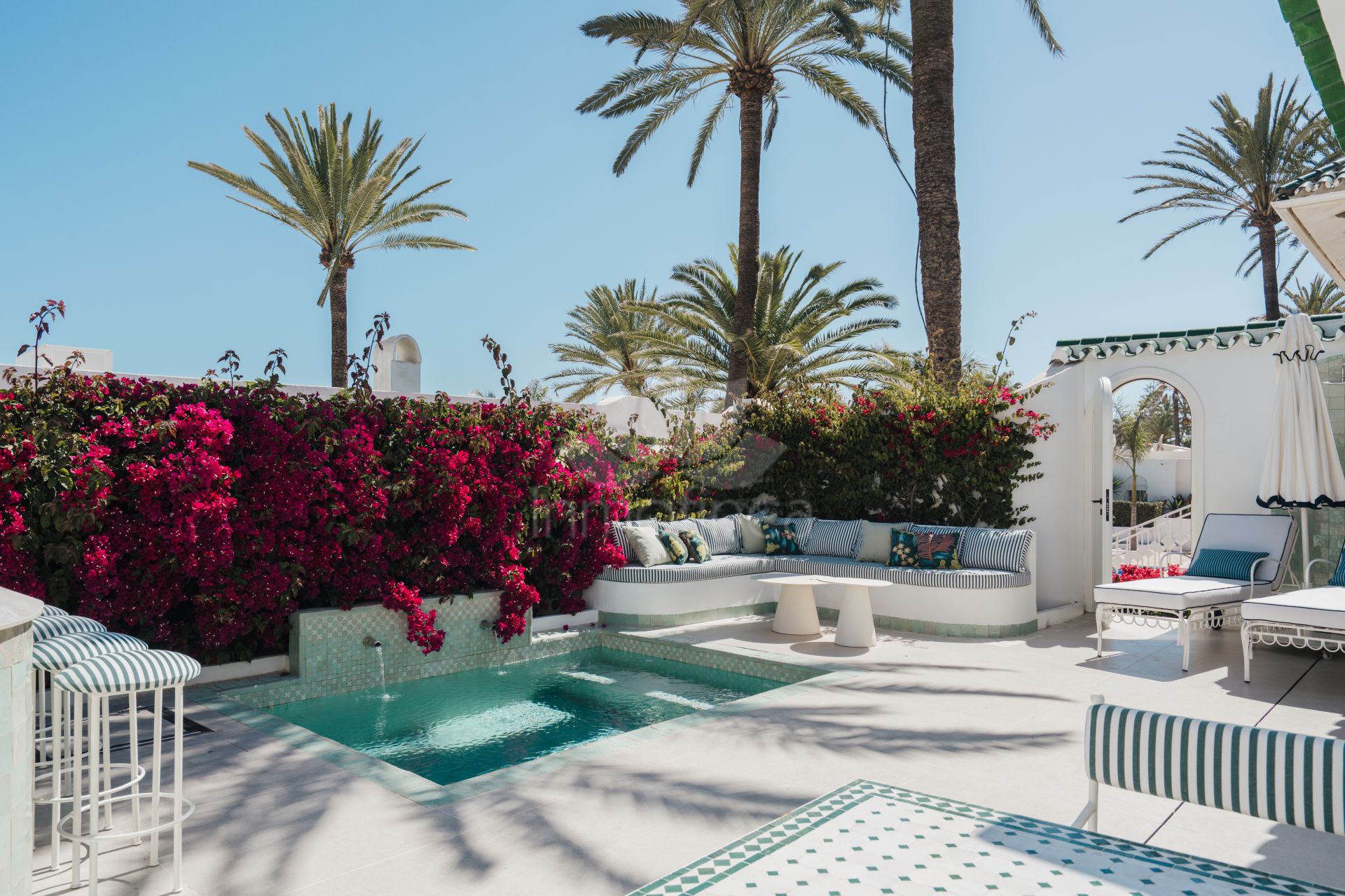 Semi Detached House in Marbella Golden Mile, Marbella