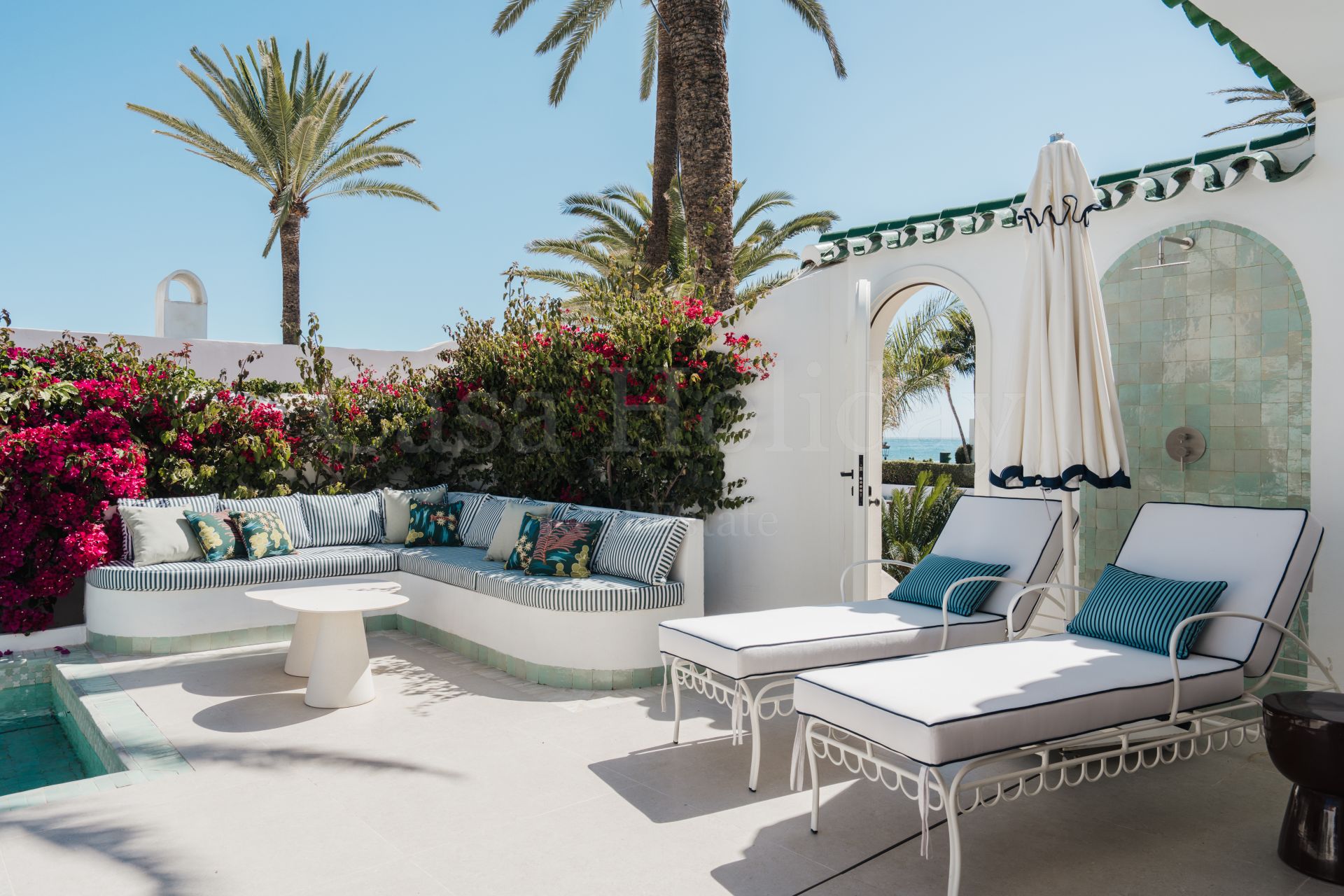 Semi Detached House in Marbella Golden Mile, Marbella