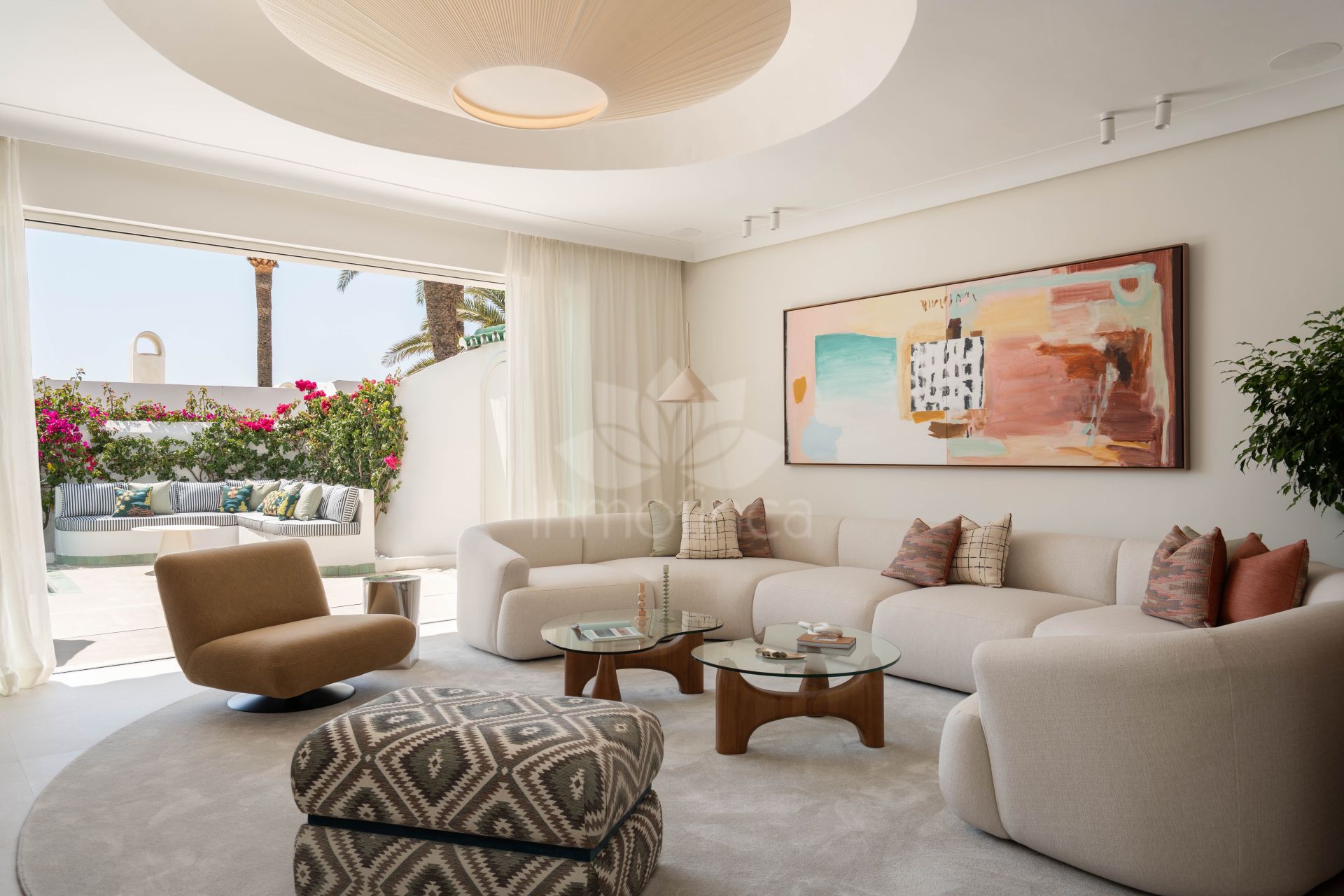 Semi Detached House in Marbella Golden Mile, Marbella