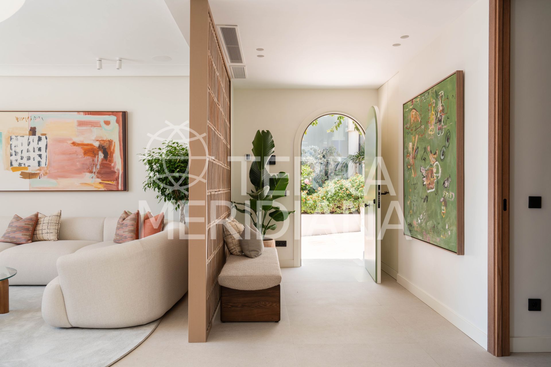 Semi Detached House in Marbella Golden Mile, Marbella