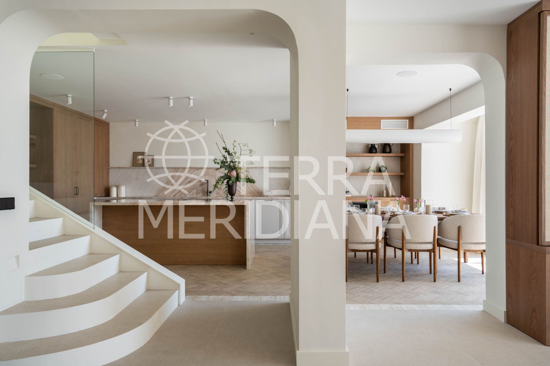 Semi Detached House in Marbella Golden Mile, Marbella