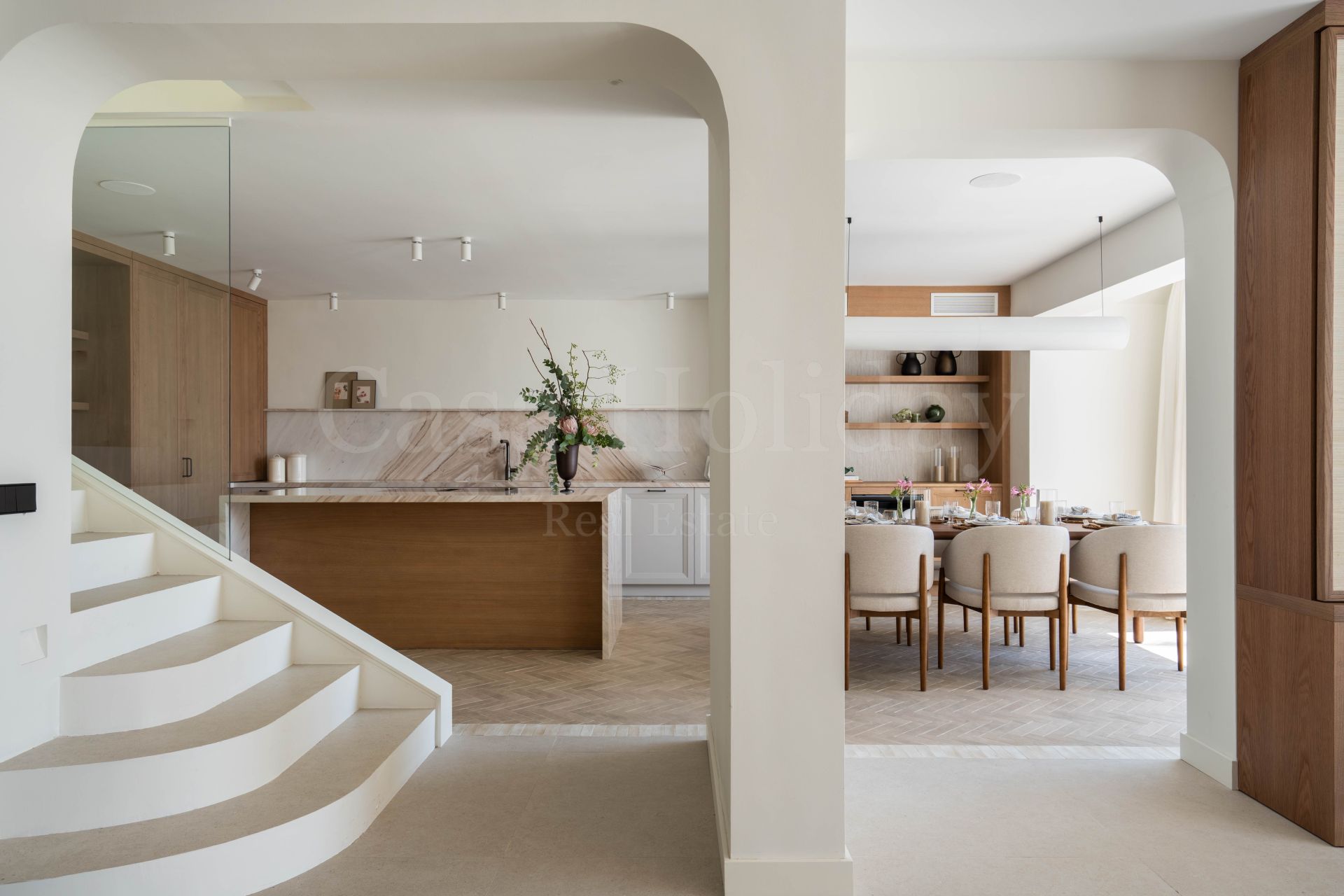 Semi Detached House in Marbella Golden Mile, Marbella