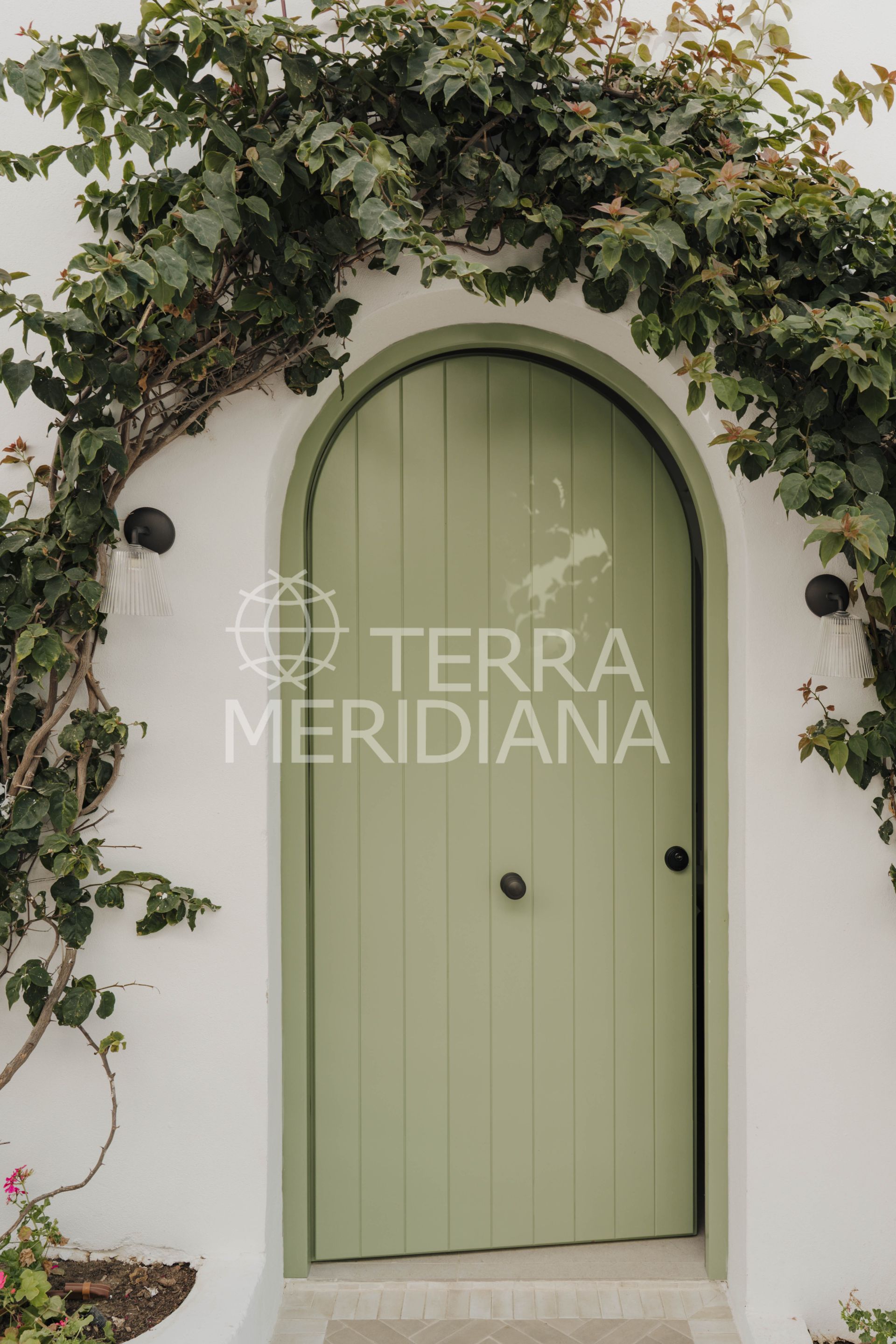 Semi Detached House in Marbella Golden Mile, Marbella