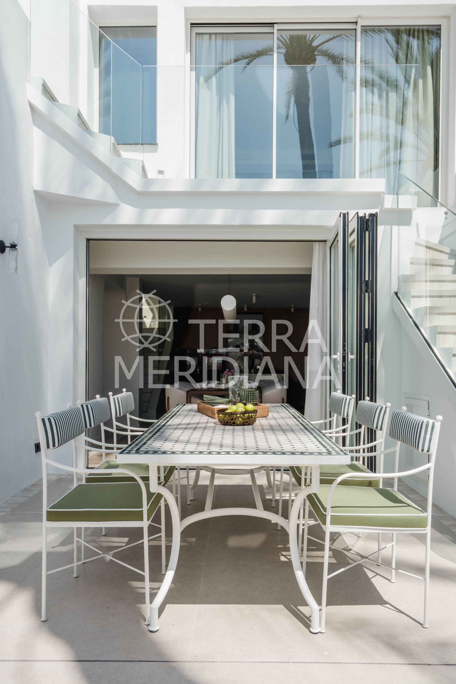 Semi Detached House in Marbella Golden Mile, Marbella