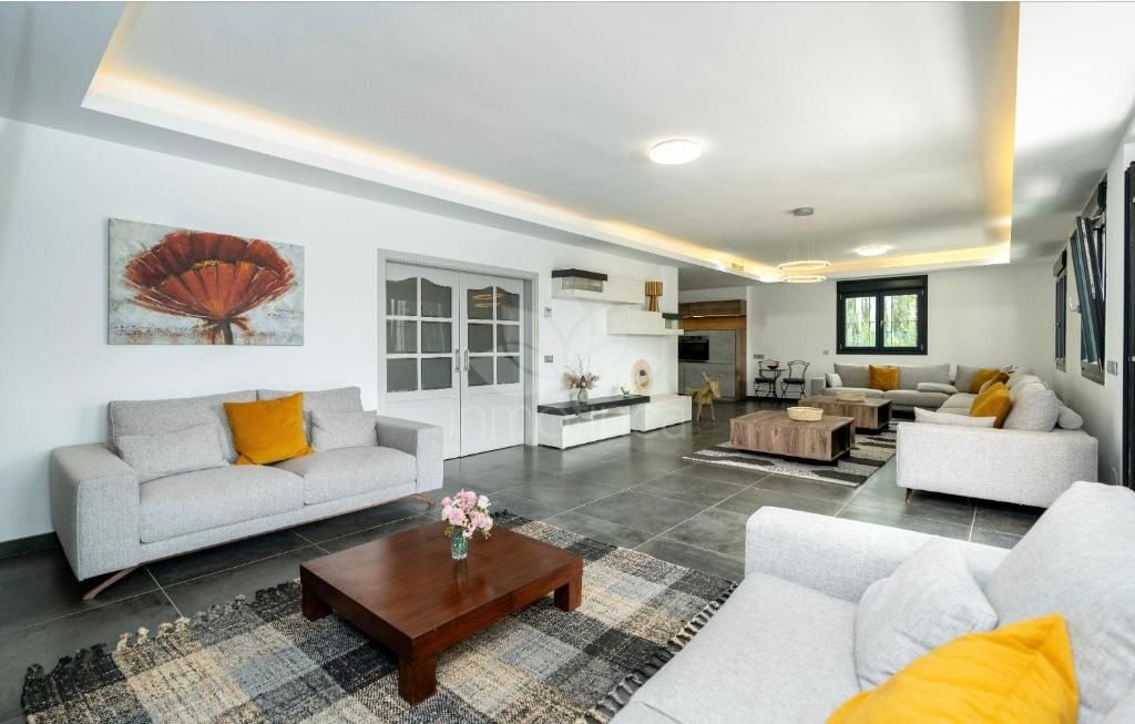 Villa en Las Brisas, Marbella