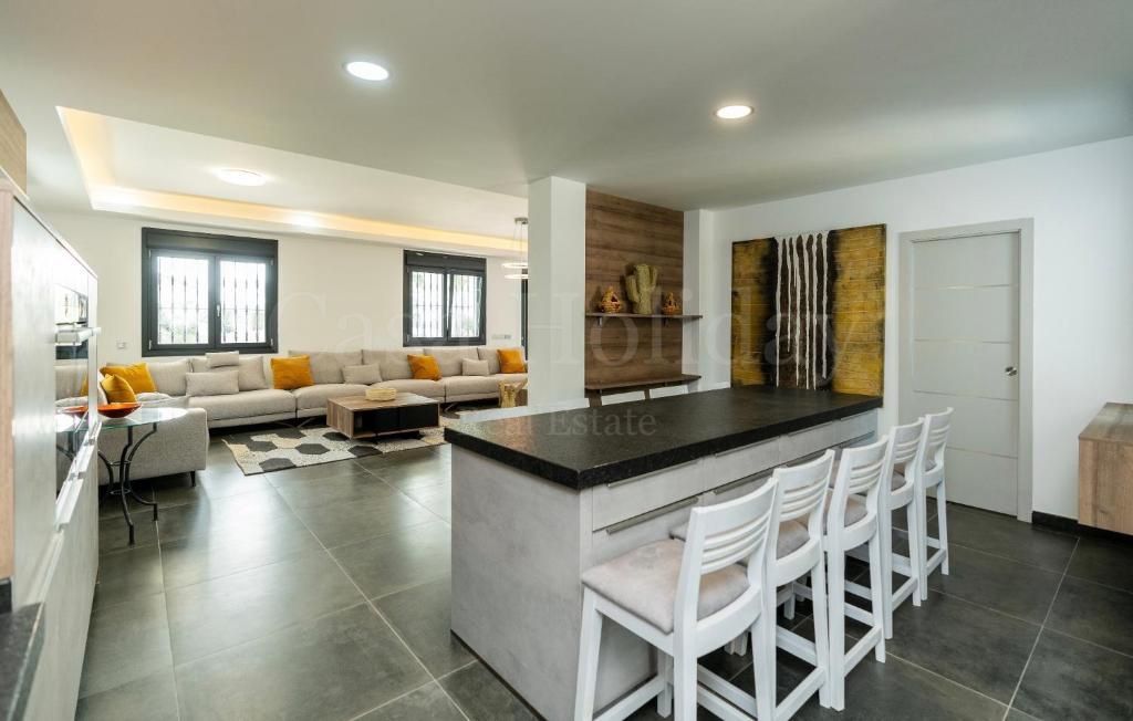 Villa en Las Brisas, Marbella