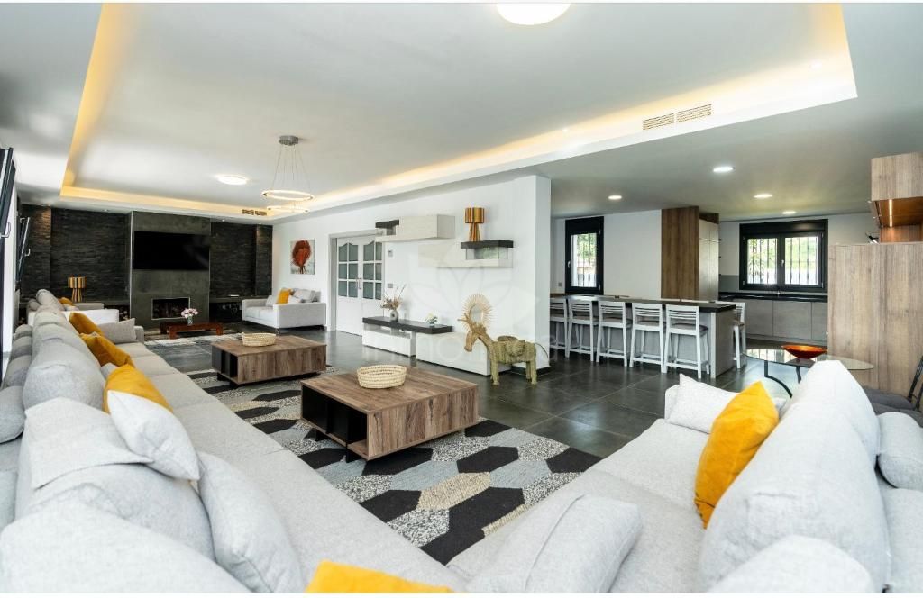 Villa en Las Brisas, Marbella