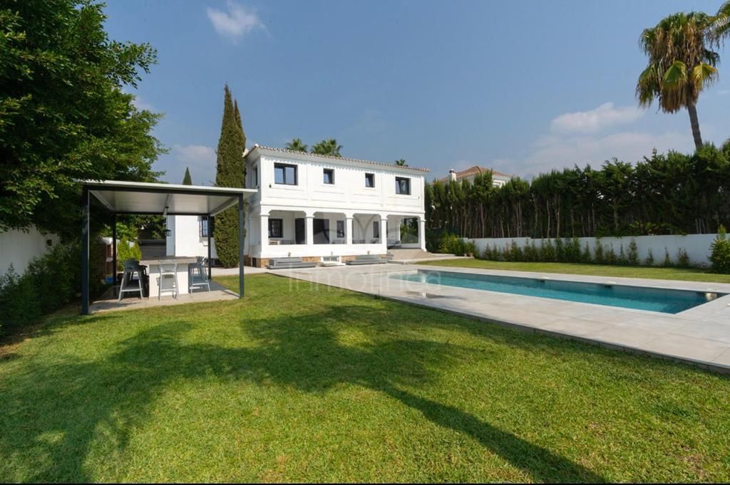 Villa en Las Brisas, Marbella