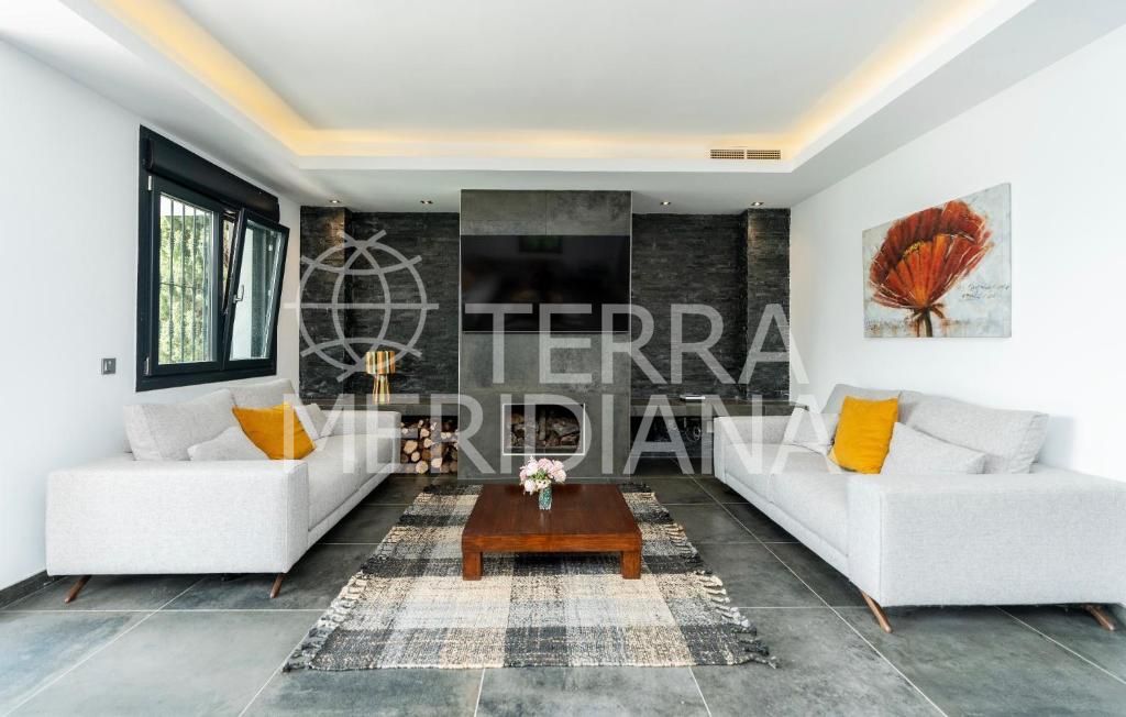 Villa in Las Brisas, Marbella
