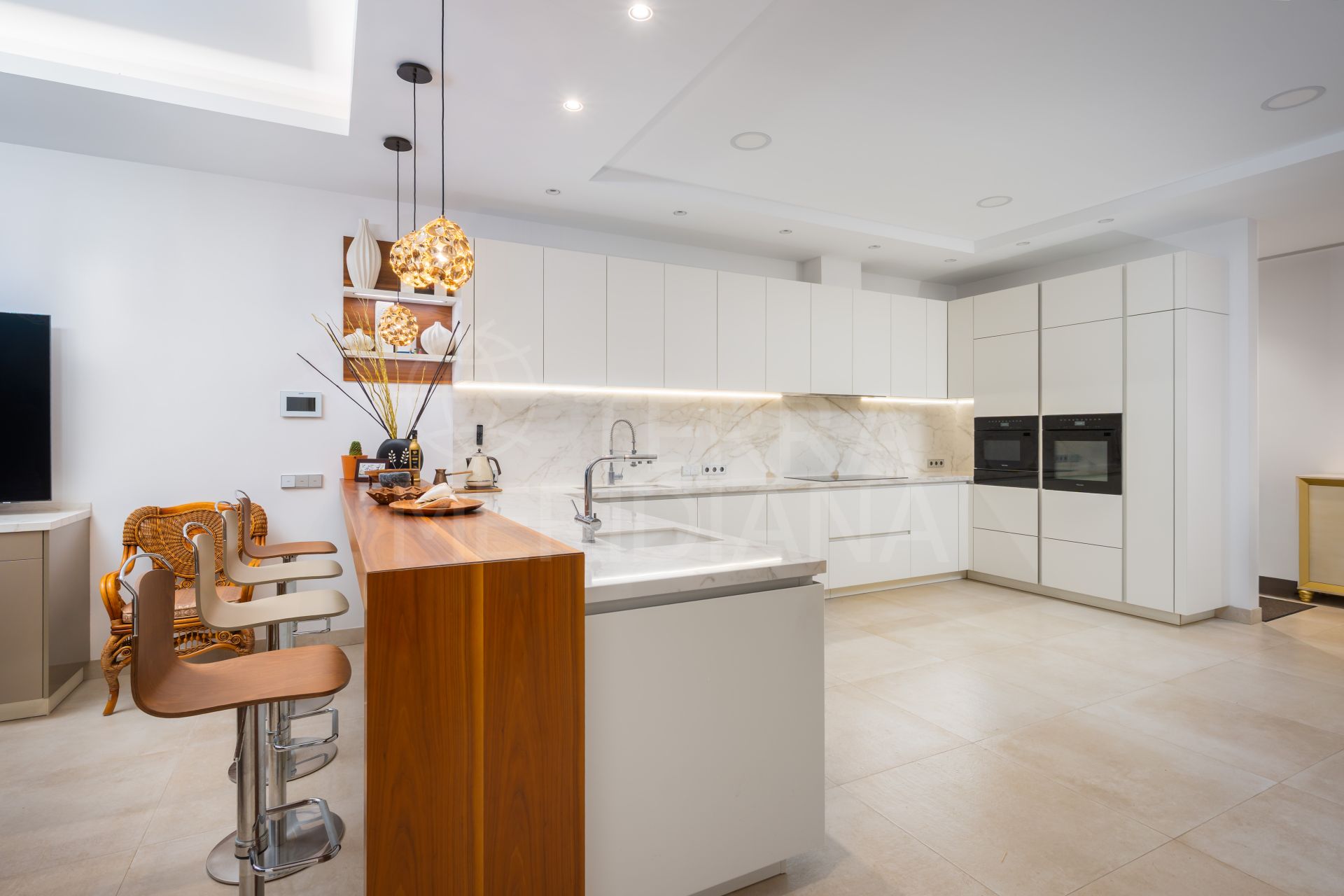 Villa in Casasola, Estepona