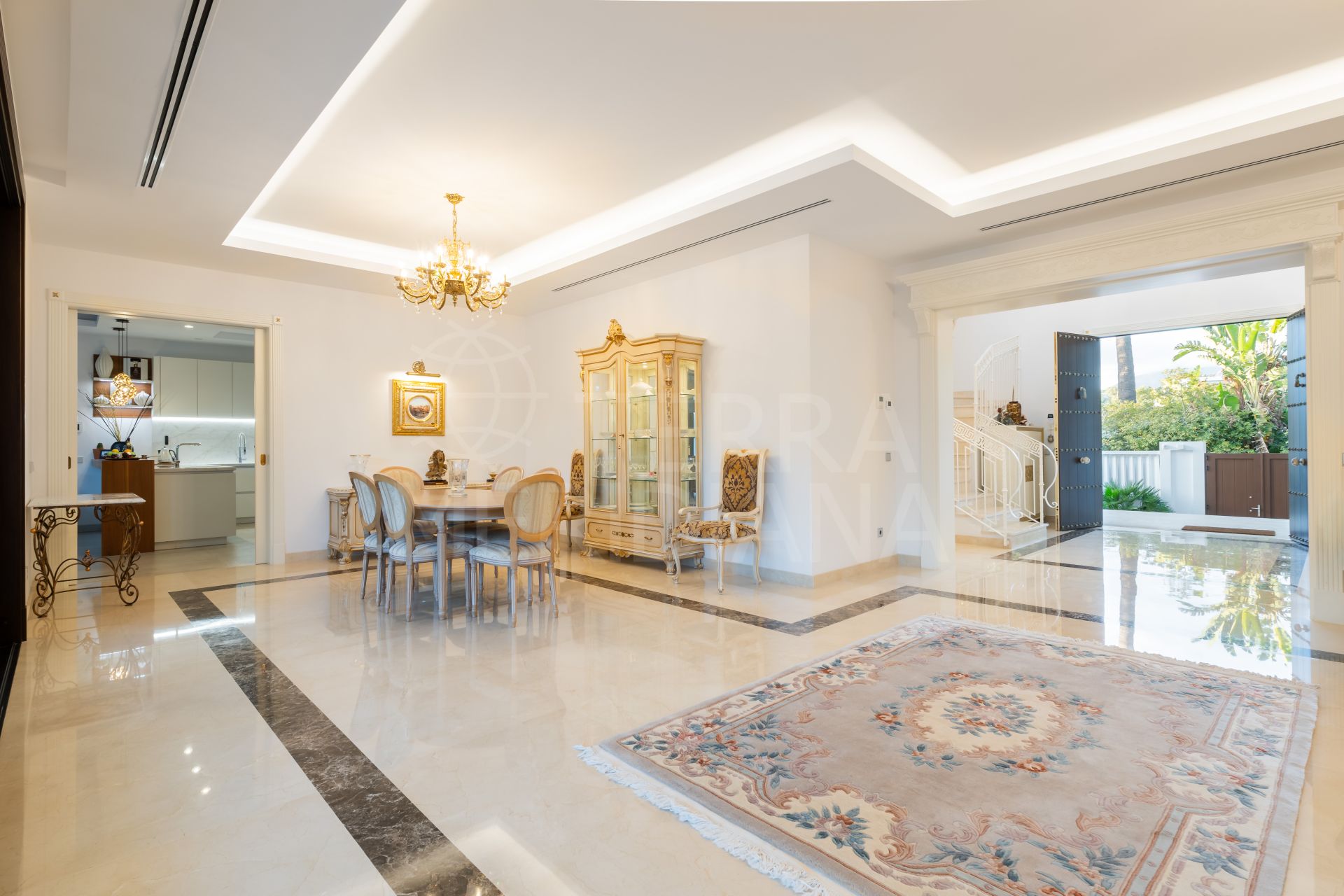 Villa in Casasola, Estepona