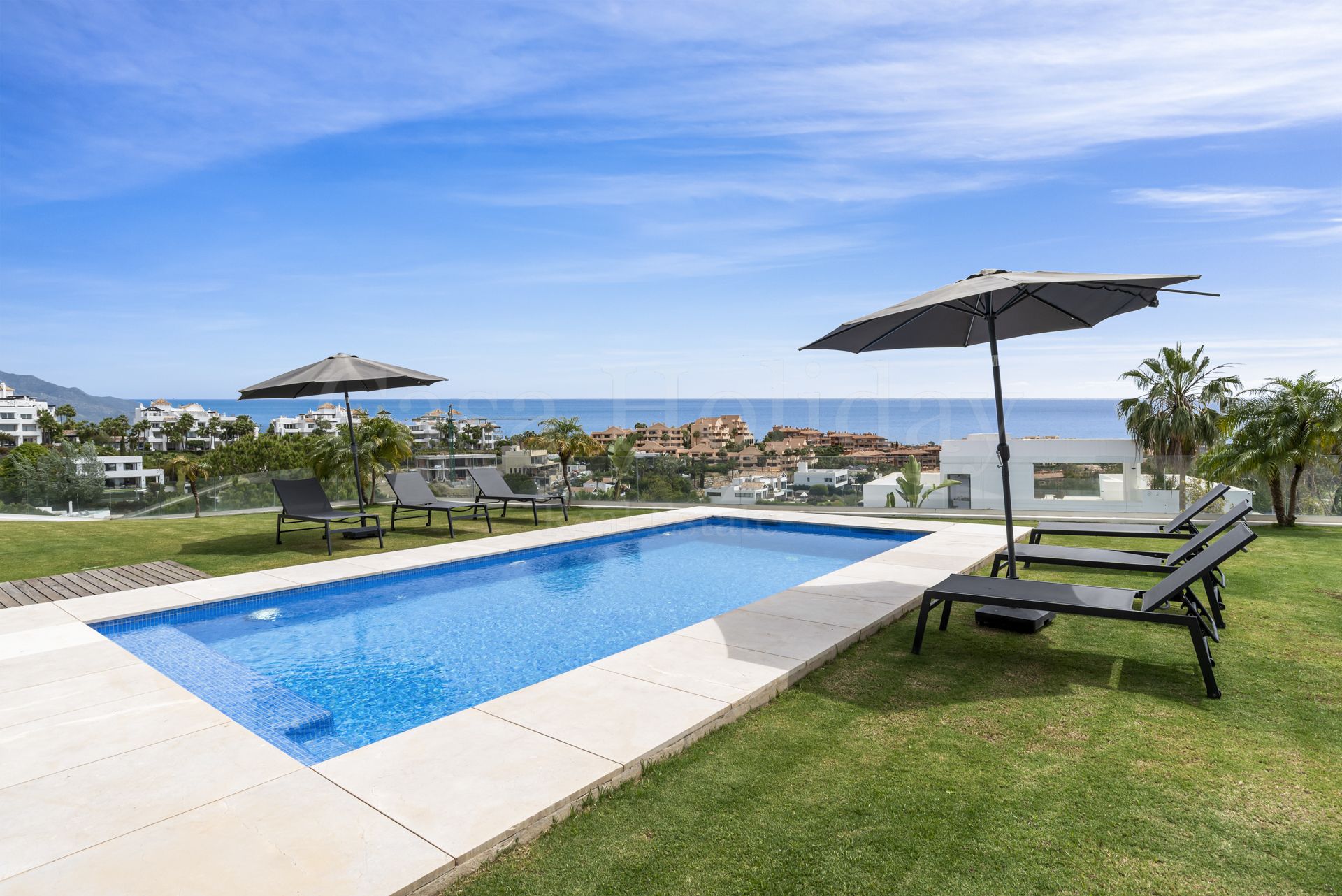 Villa in La Alqueria, Benahavis