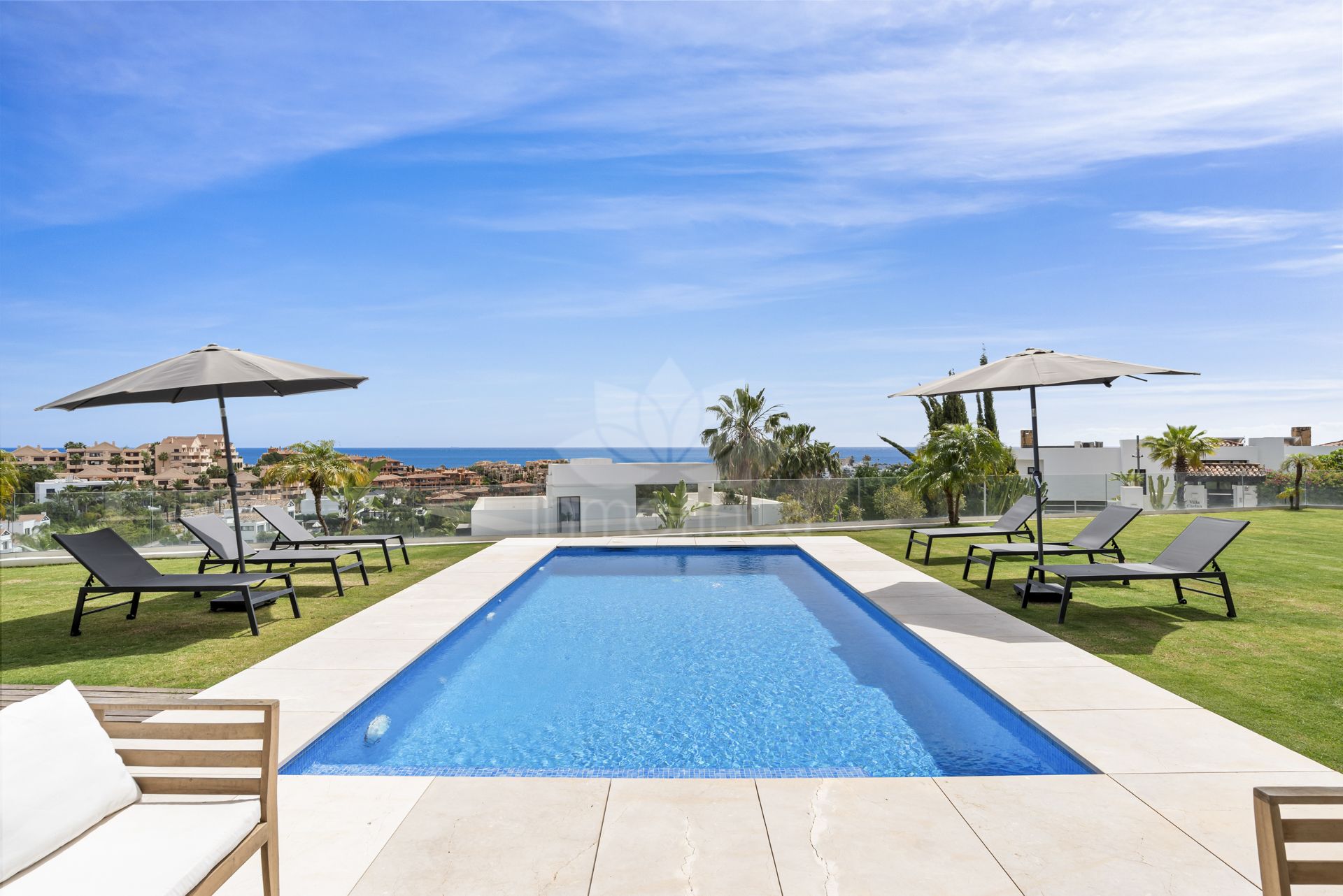 Villa en La Alqueria, Benahavis
