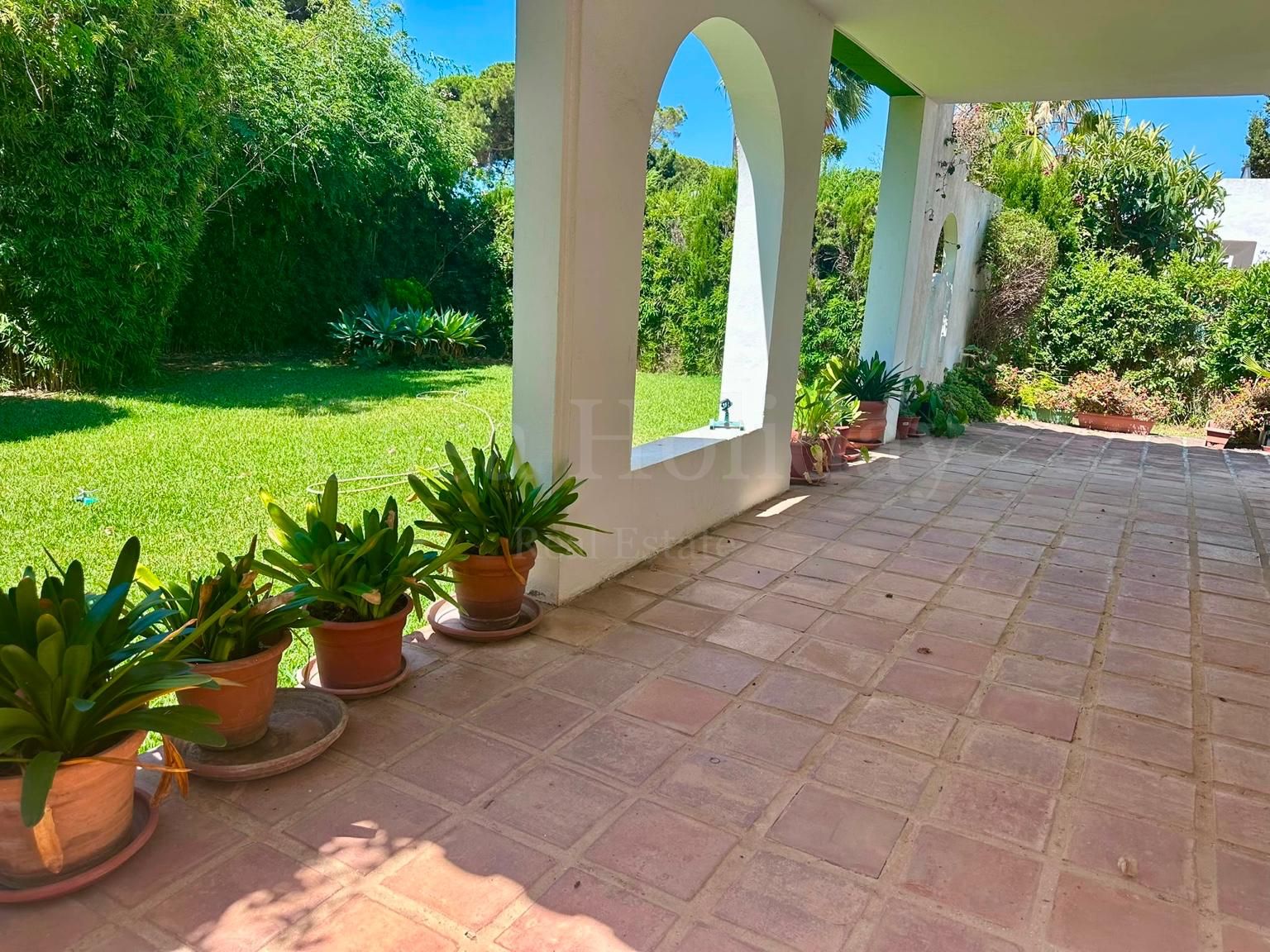 Villa in Artola, Marbella