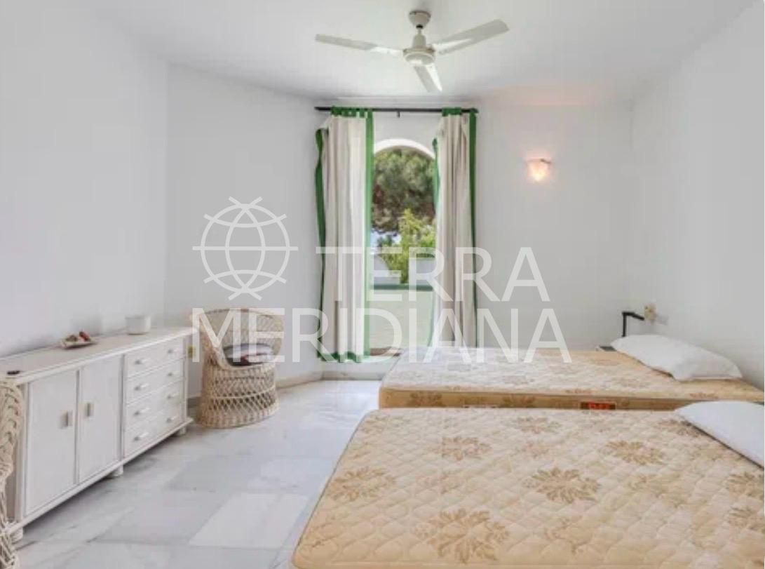 Villa in Artola, Marbella