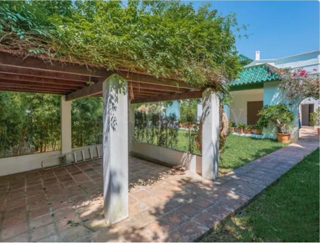 Villa in Artola, Marbella