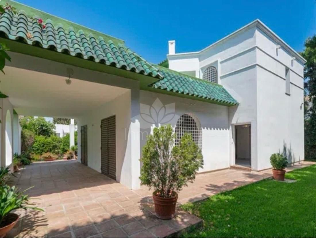 Villa en Artola, Marbella