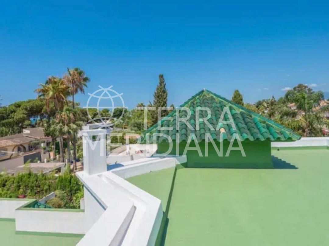Villa in Artola, Marbella