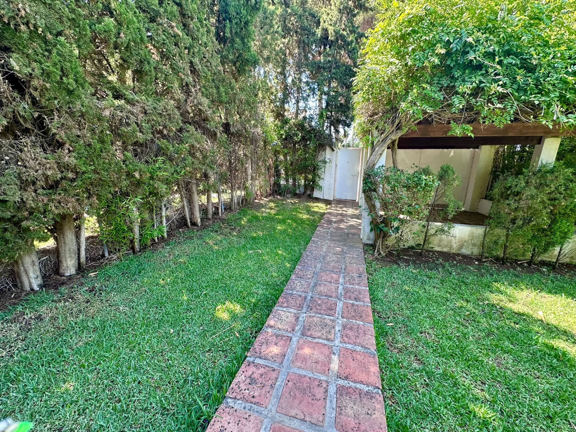 Villa en Artola, Marbella