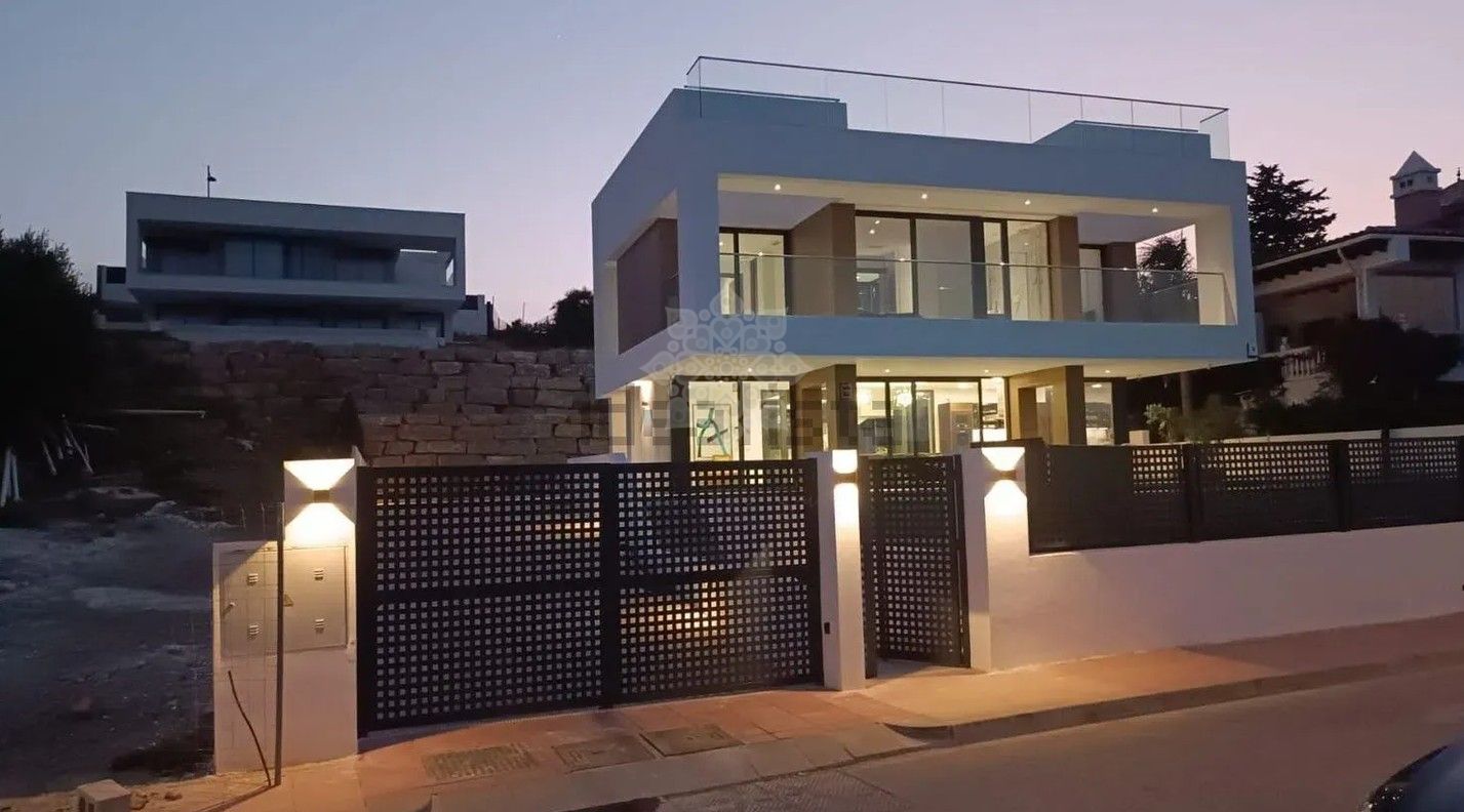 Villa in Valle Romano, Estepona
