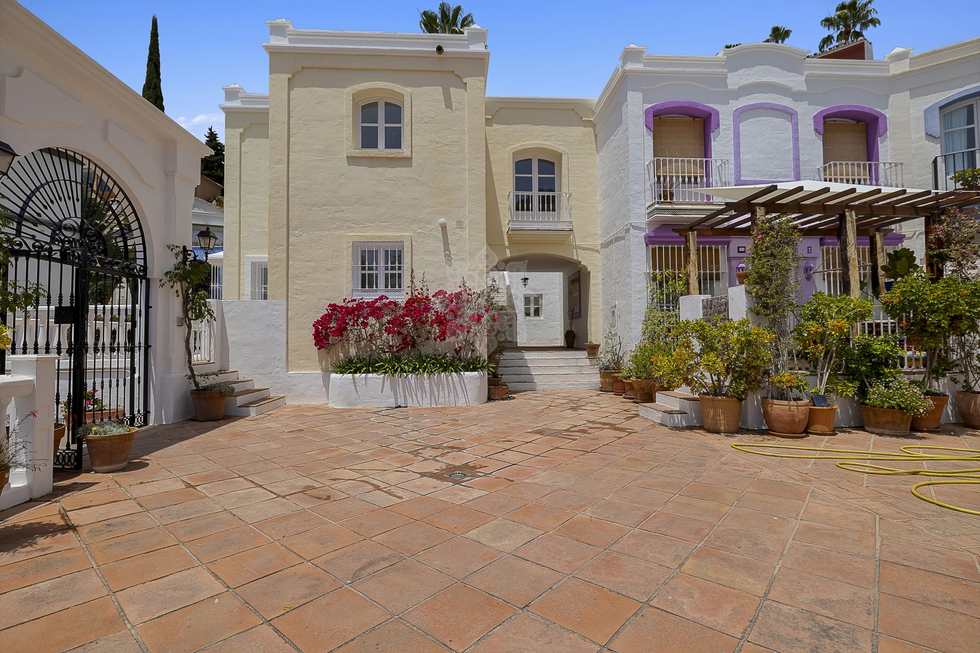 Town House in La Heredia, Benahavis