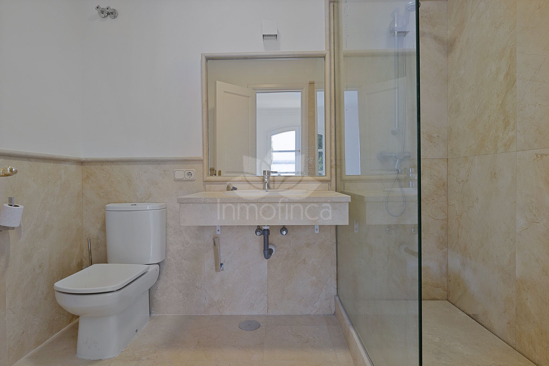 Town House in La Heredia, Benahavis