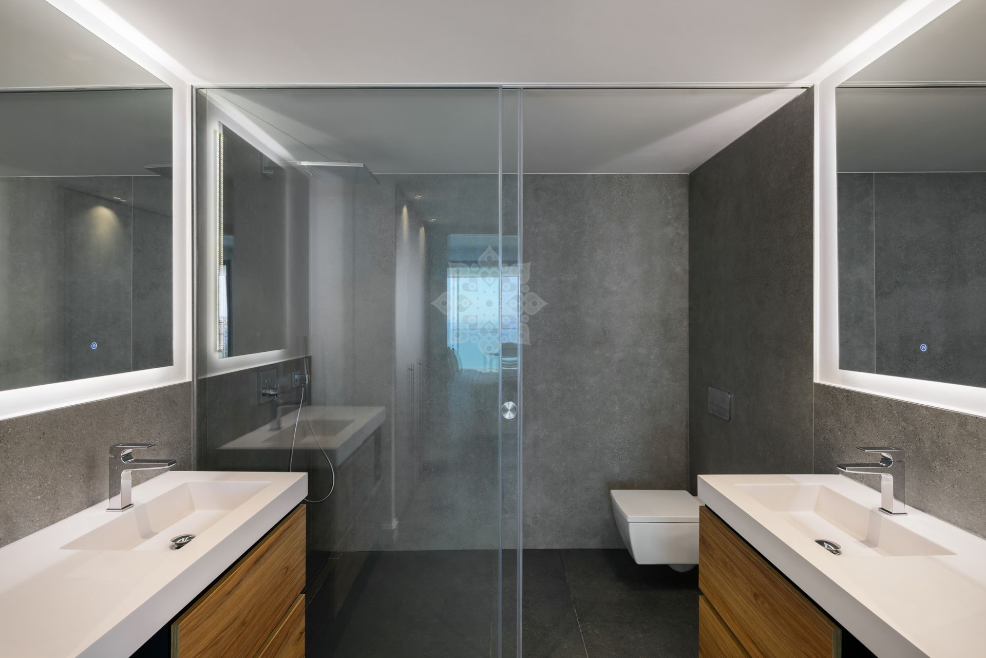 Apartment in El Higueron, Fuengirola