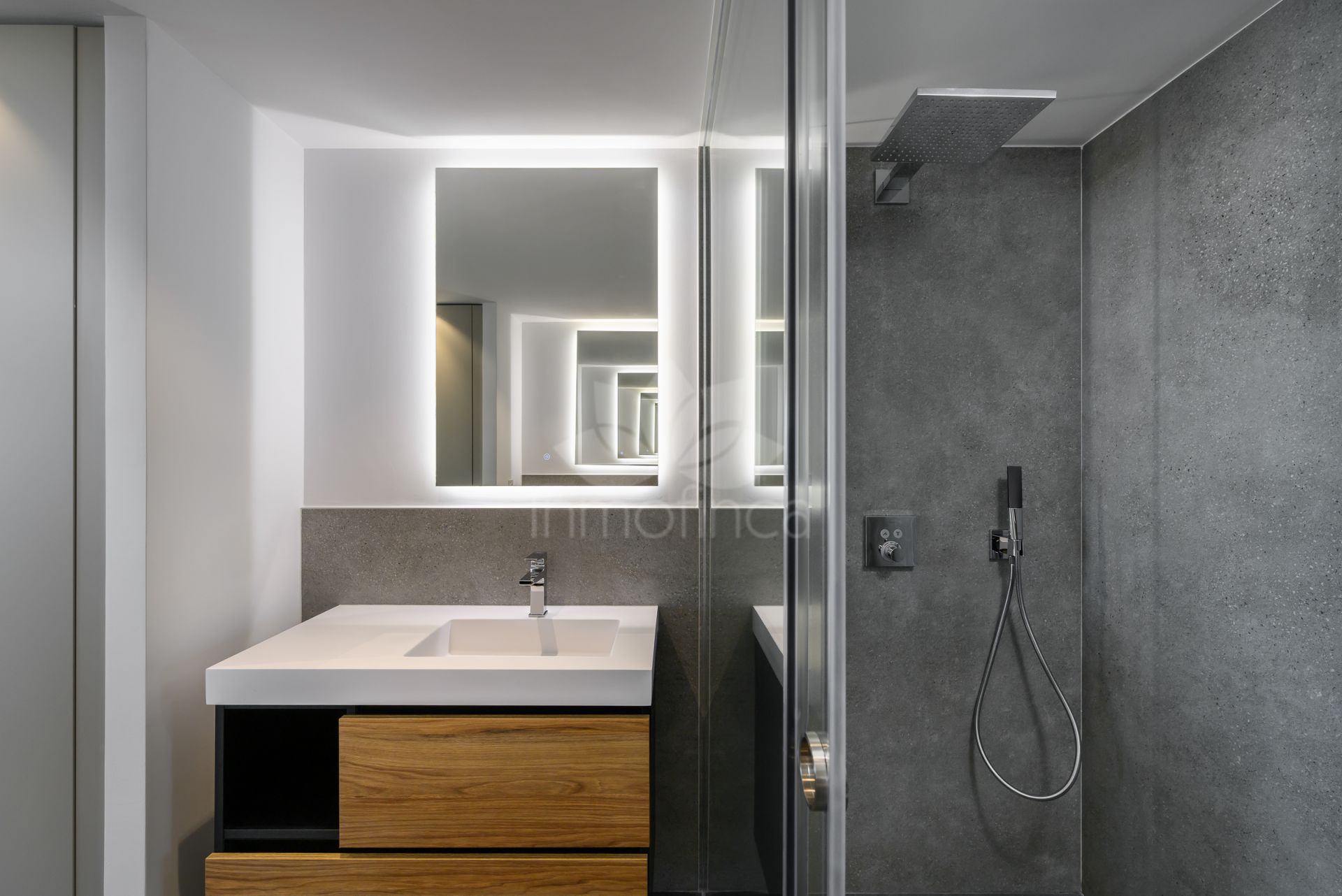 Apartamento en El Higueron, Fuengirola