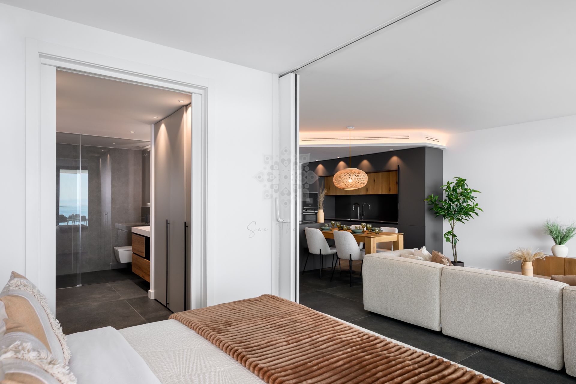 Apartment in El Higueron, Fuengirola