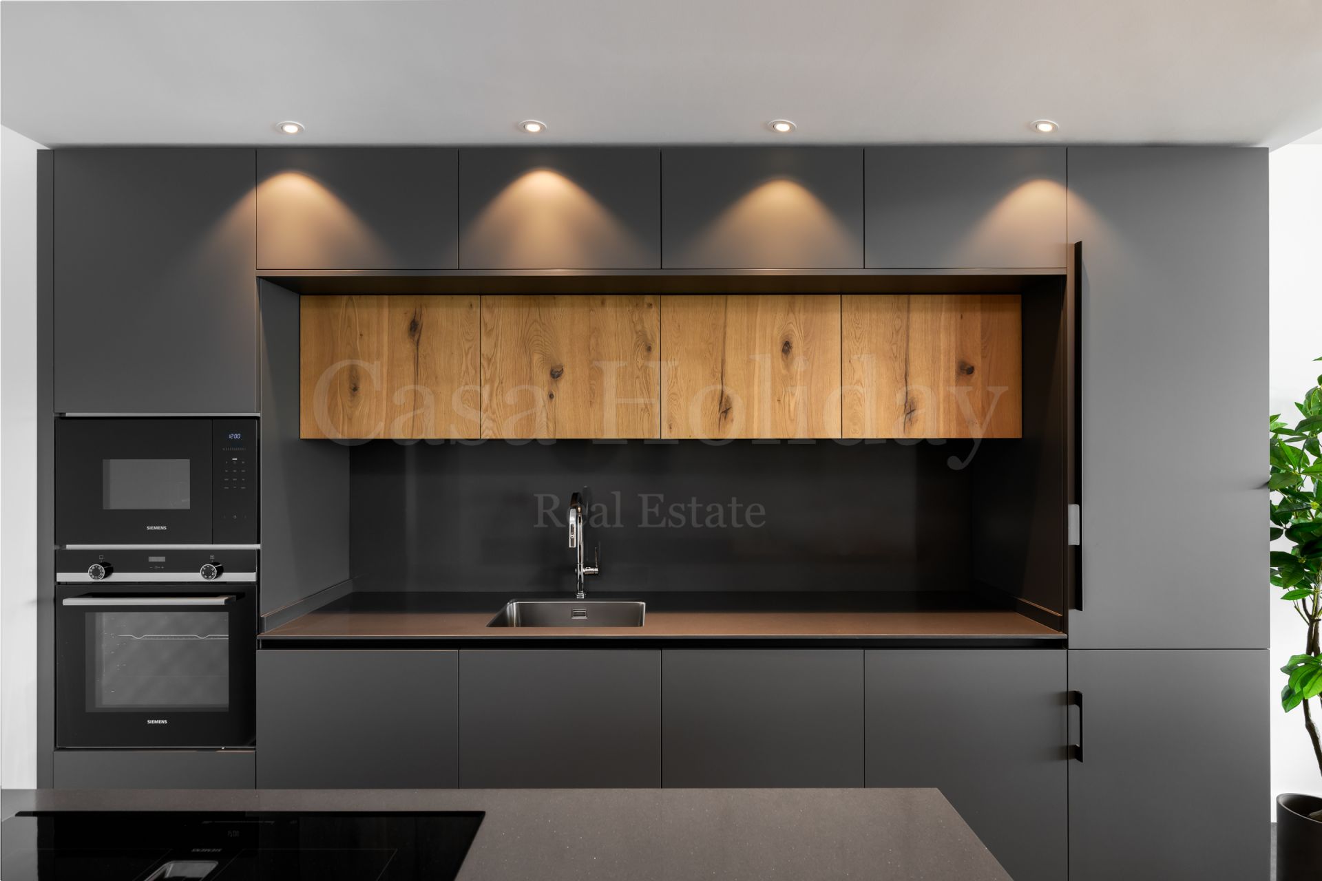 Apartment in El Higueron, Fuengirola