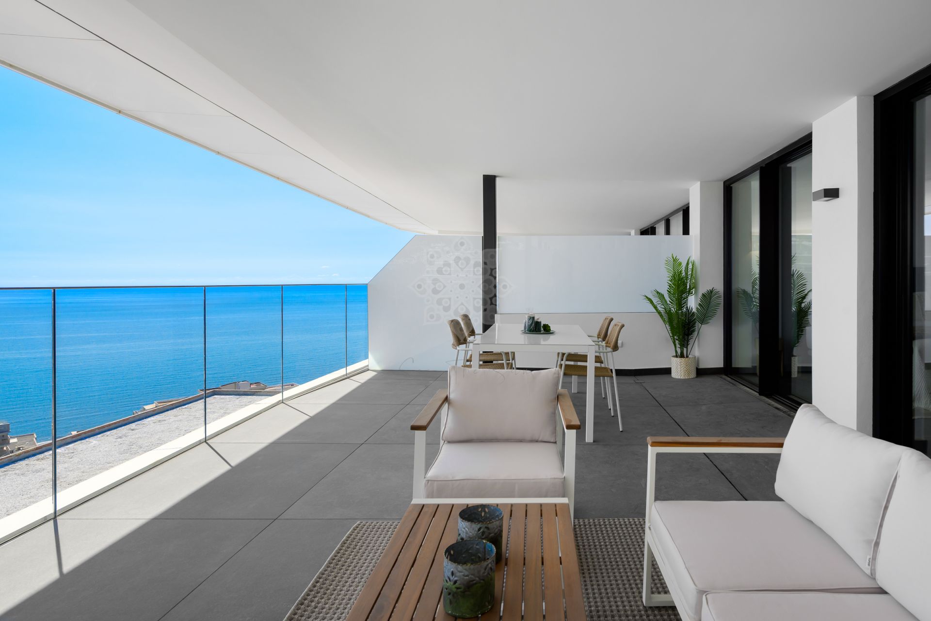 Apartment in El Higueron, Fuengirola