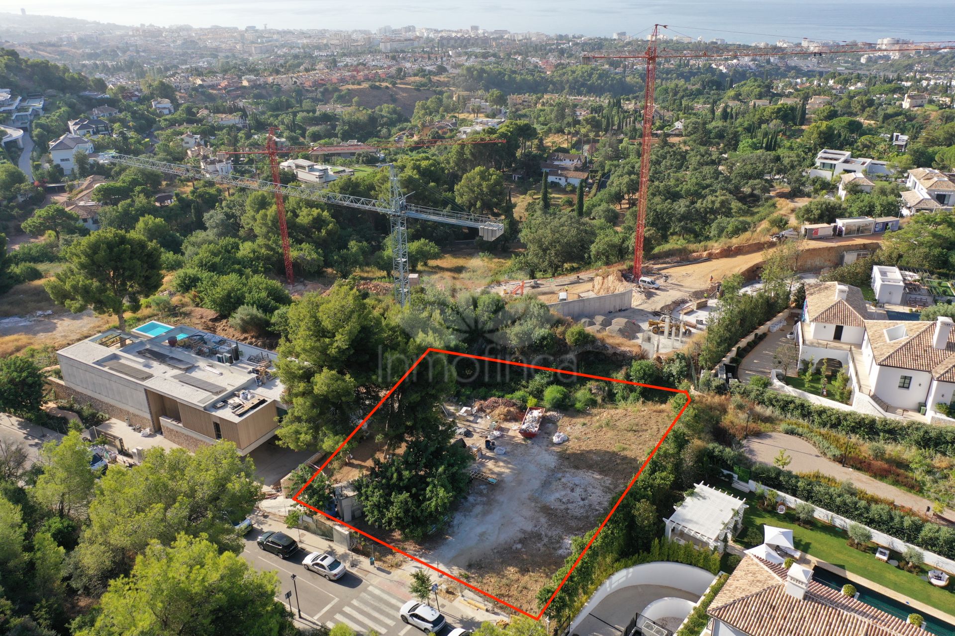 Plot in Cascada de Camojan, Marbella