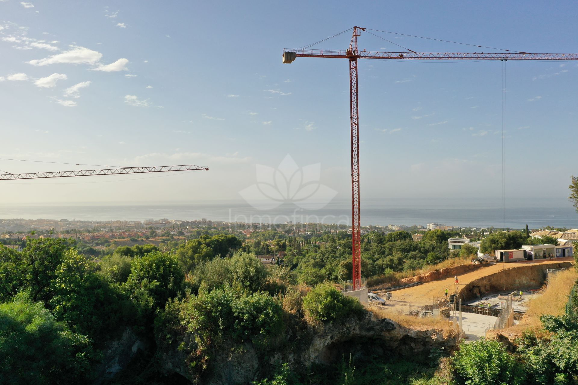 Plot in Cascada de Camojan, Marbella