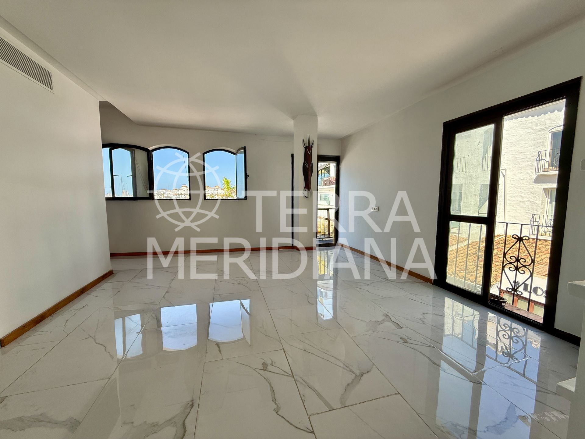 Apartment in Marina Banus, Marbella