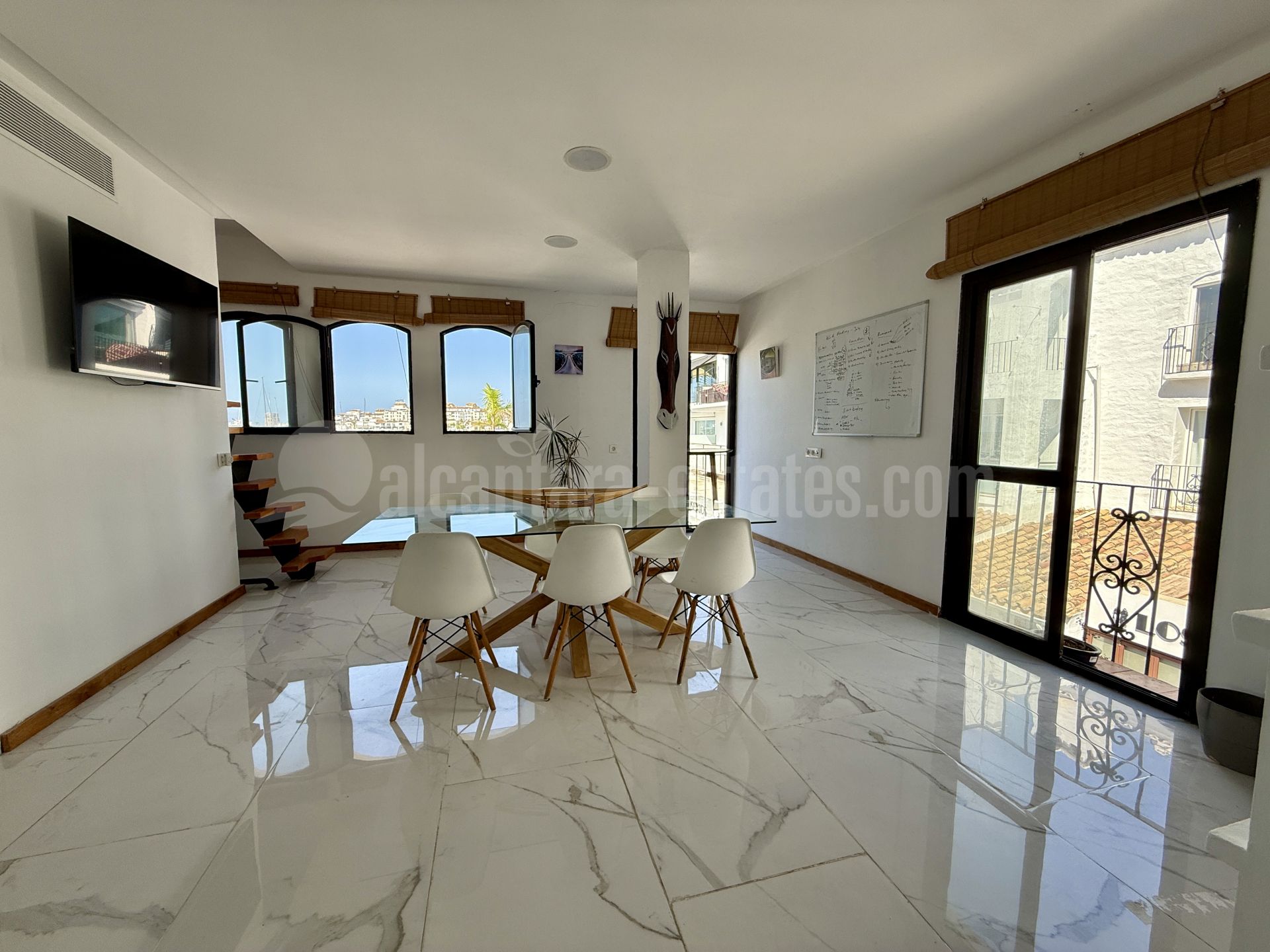 Apartment in Marina Banus, Marbella