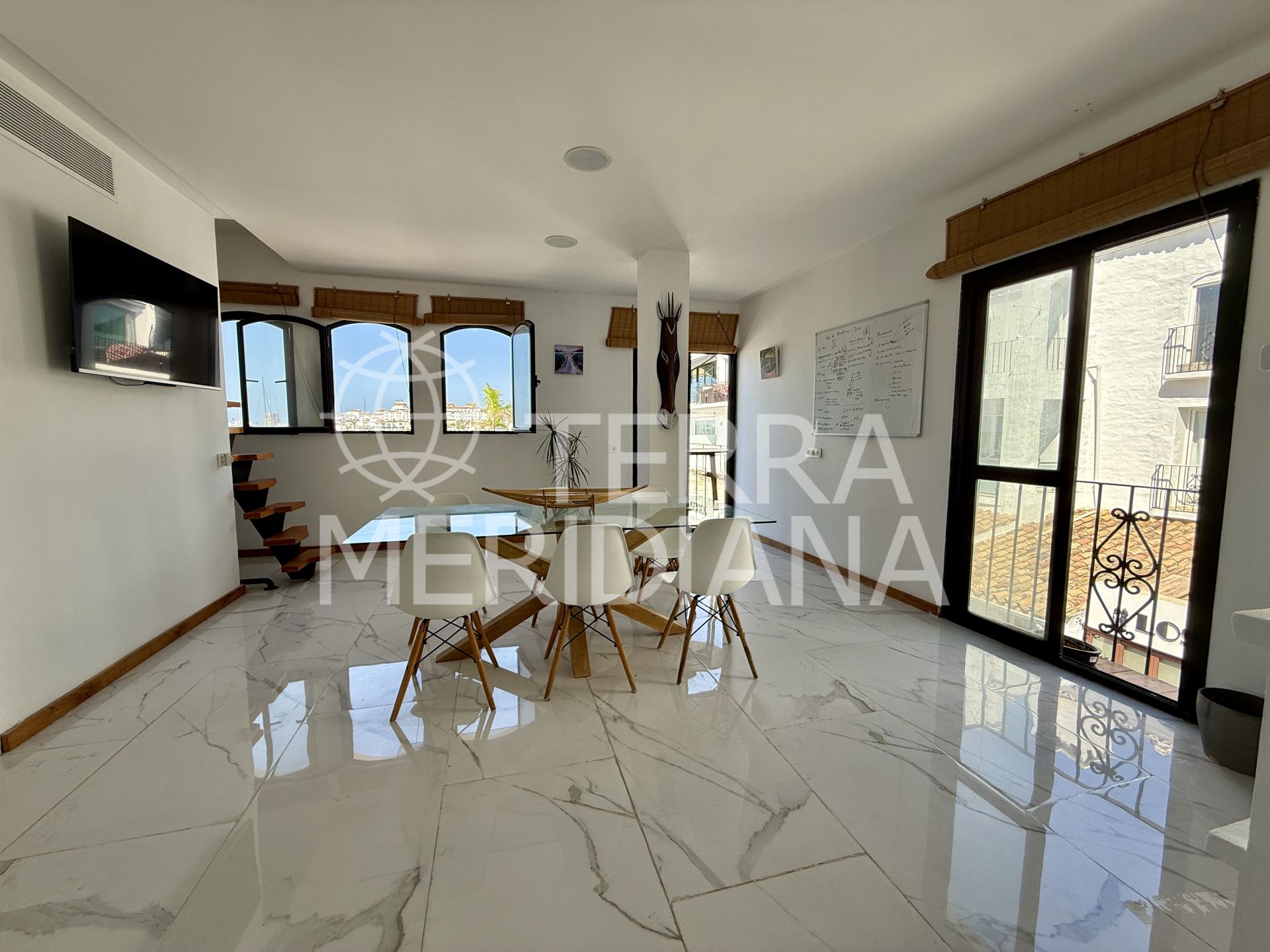 Apartment in Marina Banus, Marbella