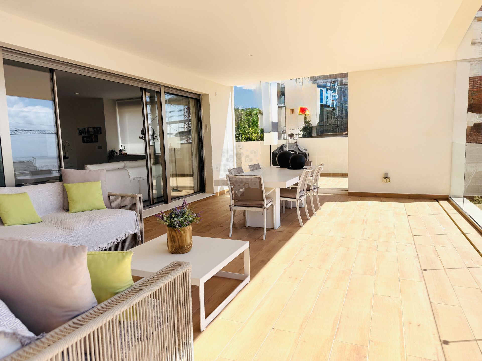 Apartment in Las Mesas, Estepona