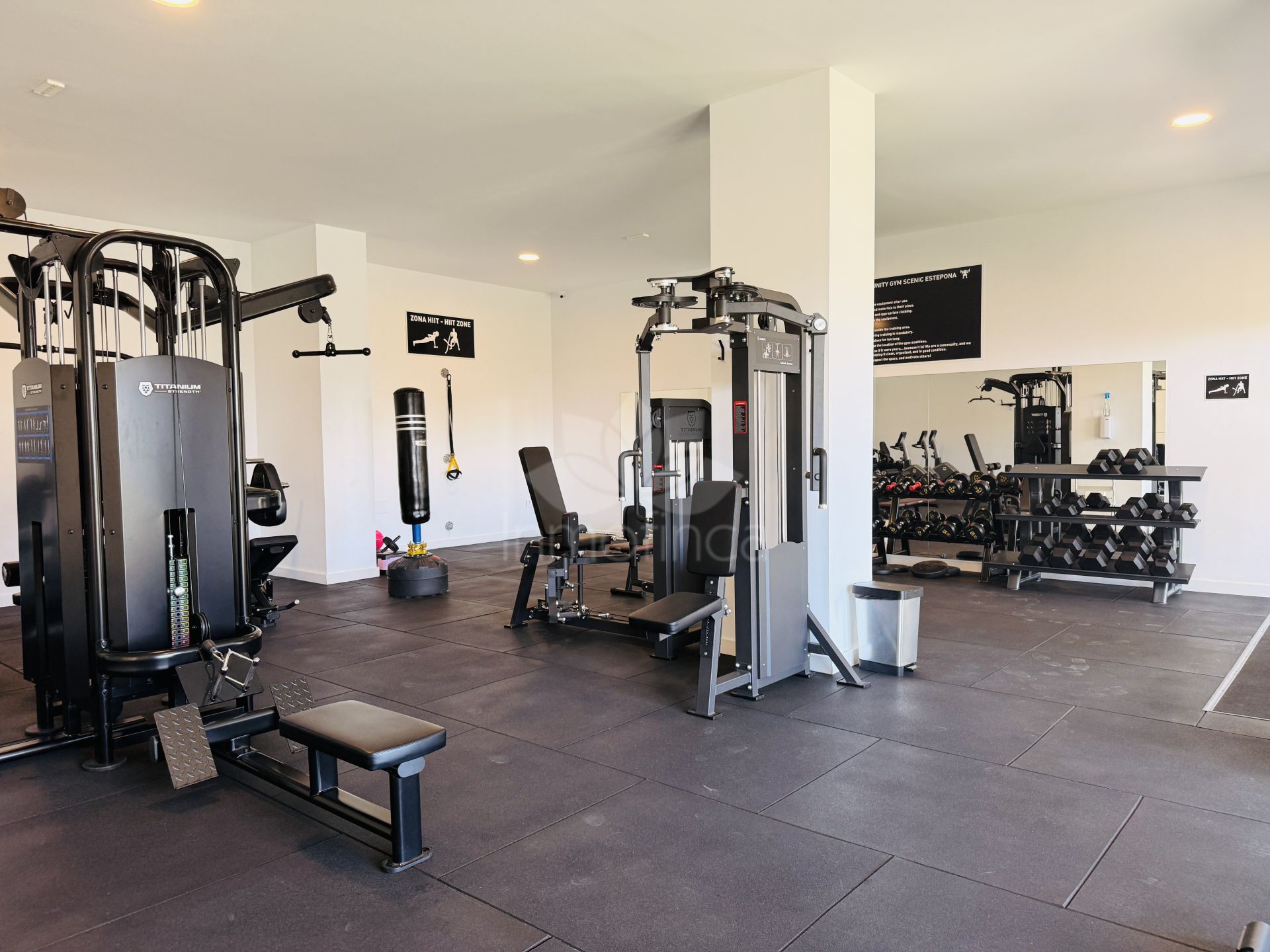 Apartment in Las Mesas, Estepona