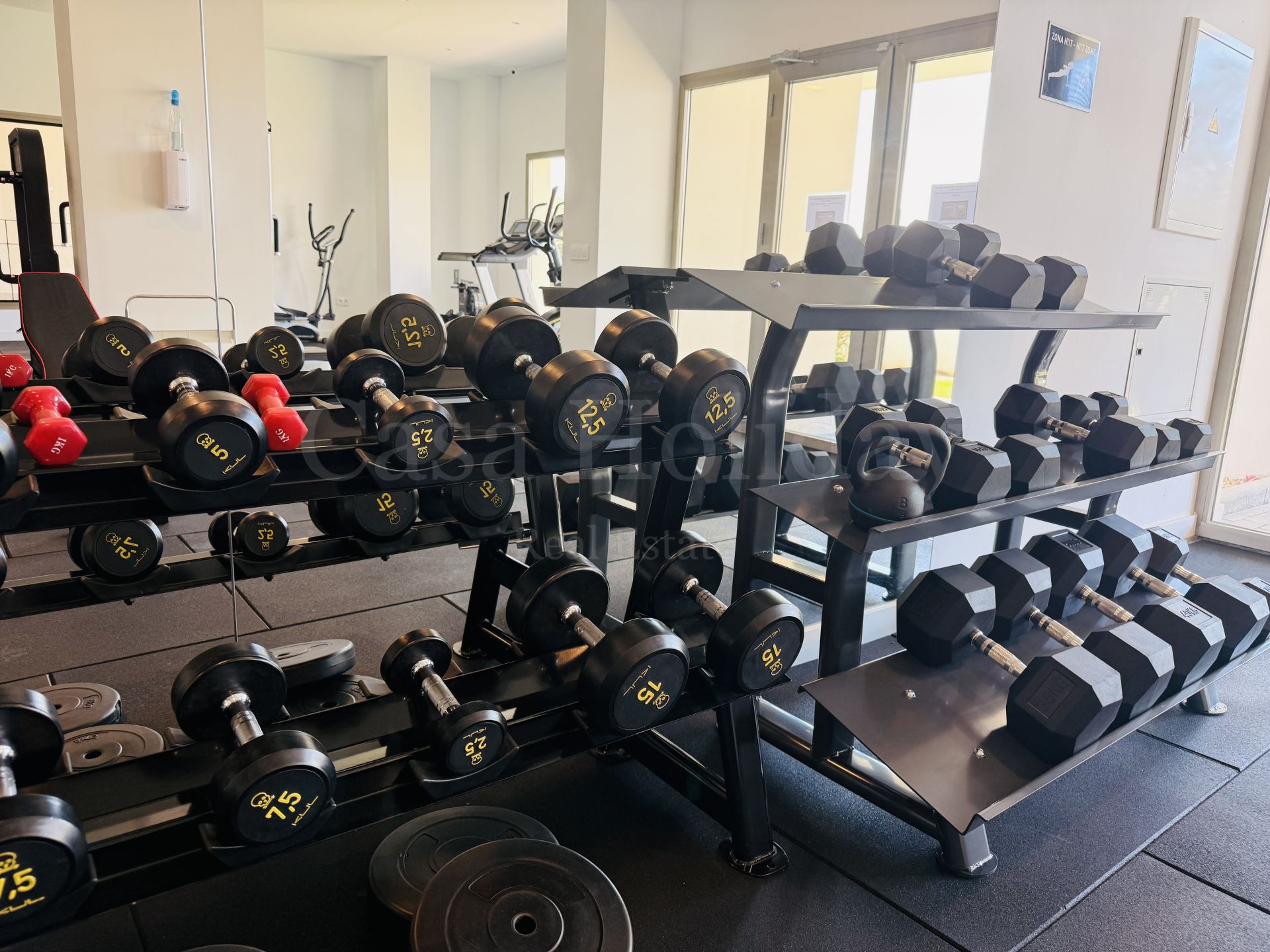 Apartamento en Las Mesas, Estepona