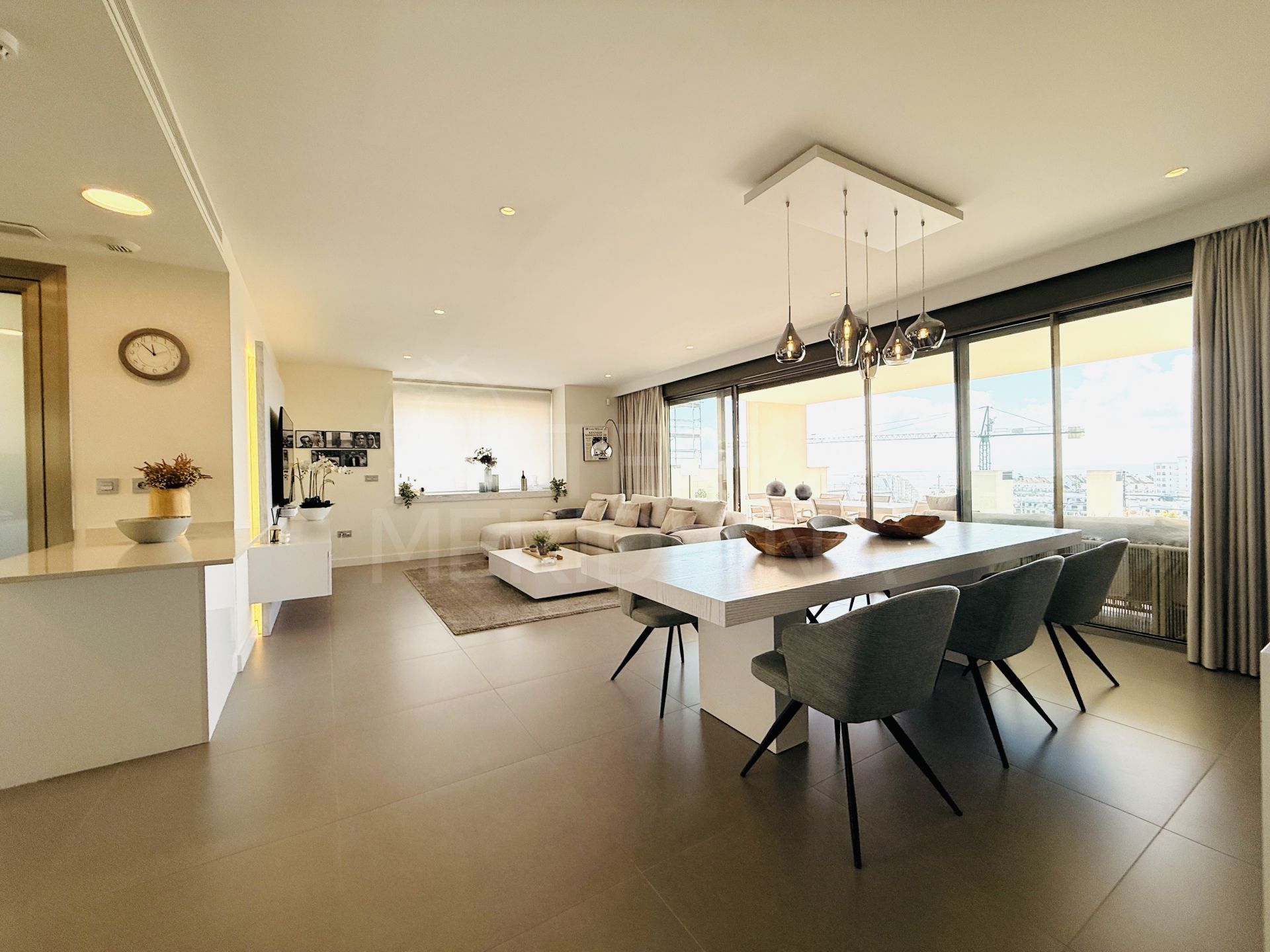 Apartment in Las Mesas, Estepona