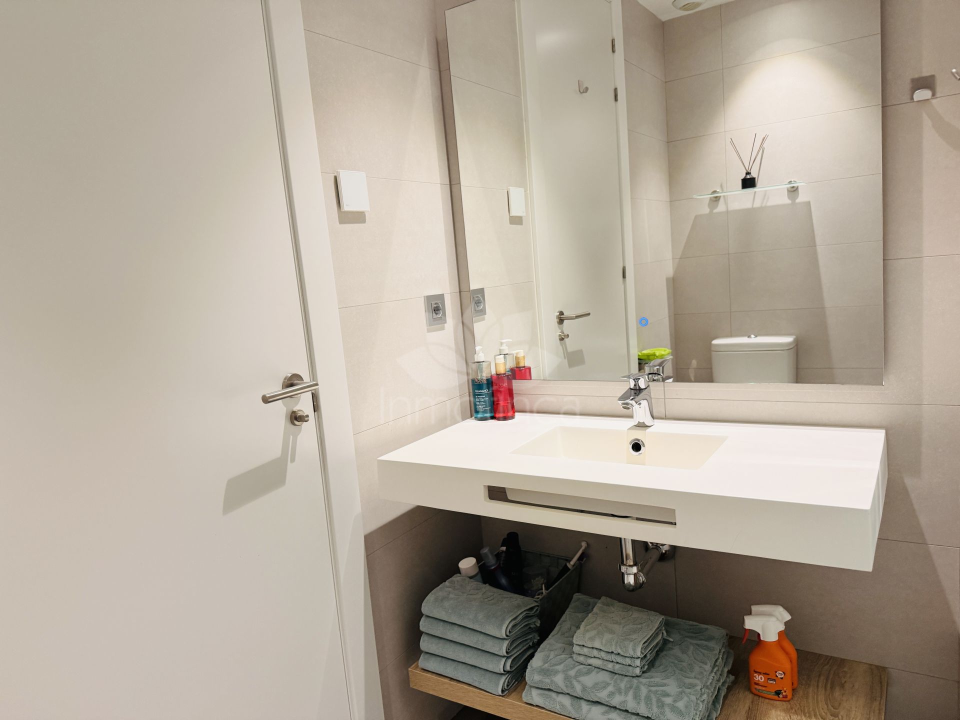 Apartment in Las Mesas, Estepona