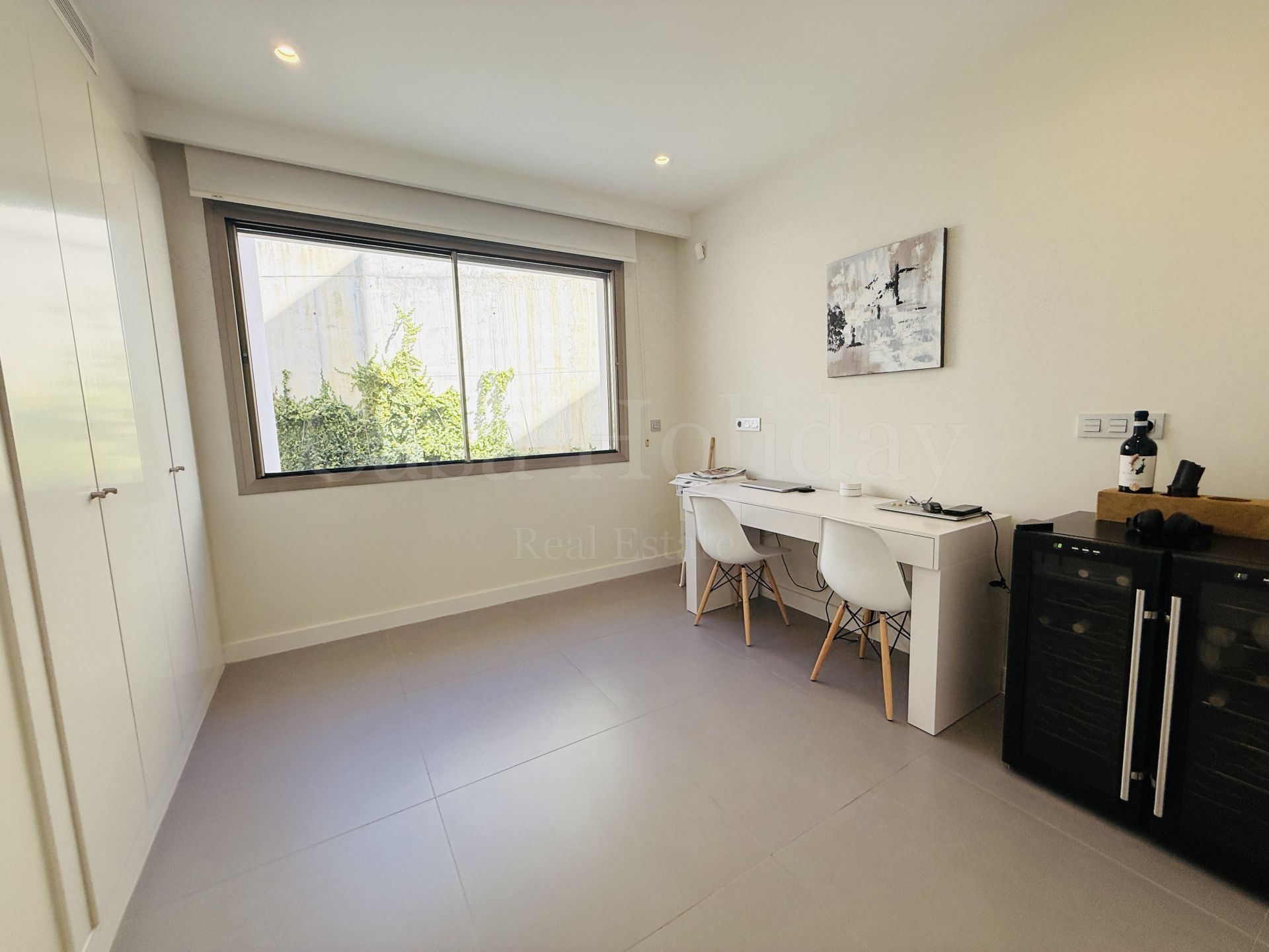 Apartamento en Las Mesas, Estepona