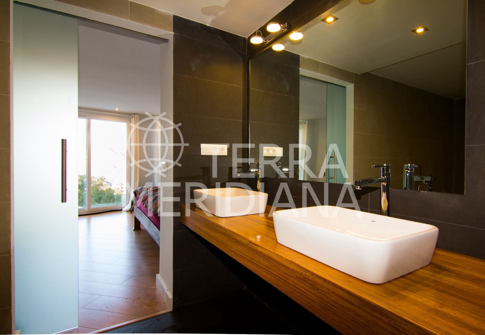 Villa in La Mairena, Marbella