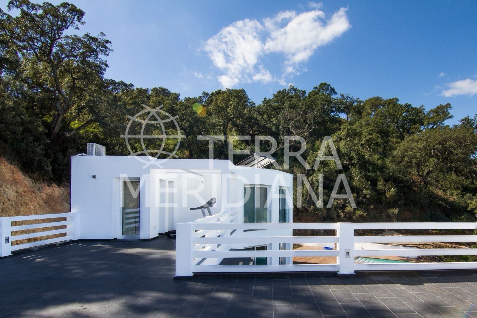 Villa in La Mairena, Marbella