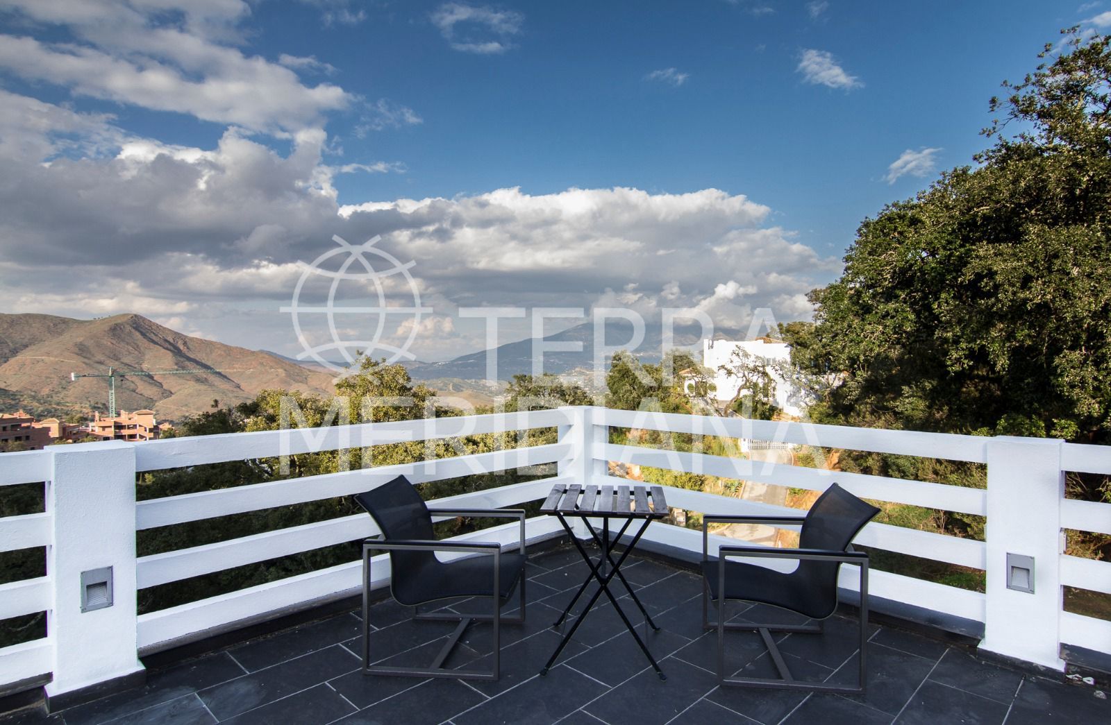 Villa in La Mairena, Marbella