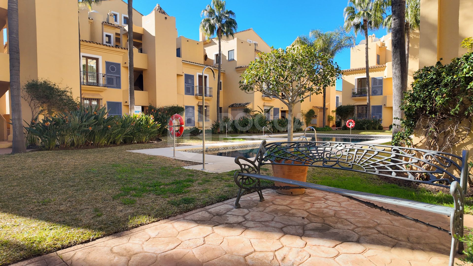 Charming 3-Bedroom Apartment in a Peaceful Gated Community in Nagüeles