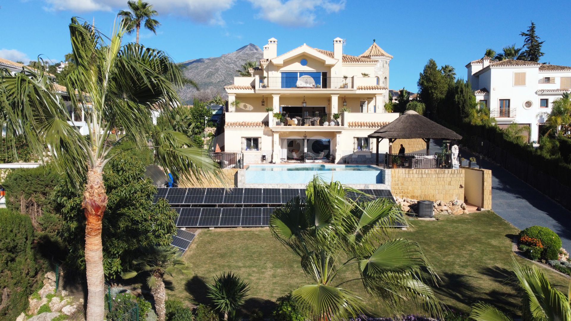 Stunning four bedroom villa, in the highly sought in the heart of the “Golf Valley” with panoramic views